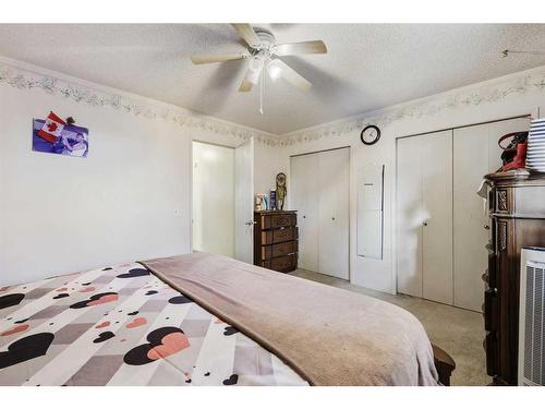 44 Whitworth Way Ne, Calgary, AB - Indoor Photo Showing Bedroom