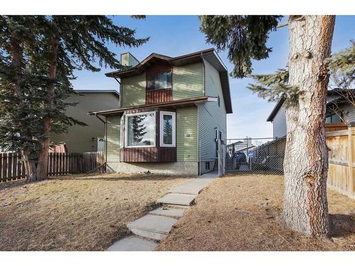 44 Whitworth Way Ne, Calgary, AB - Outdoor