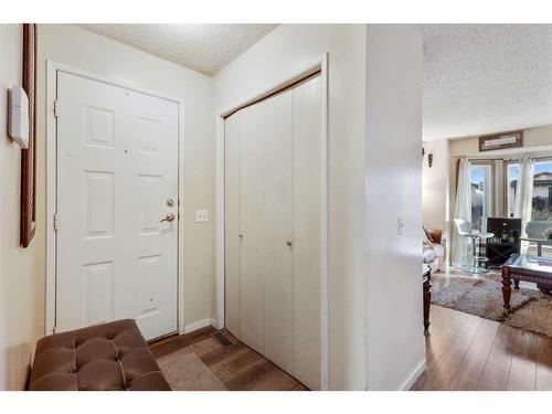 44 Whitworth Way Ne, Calgary, AB - Indoor