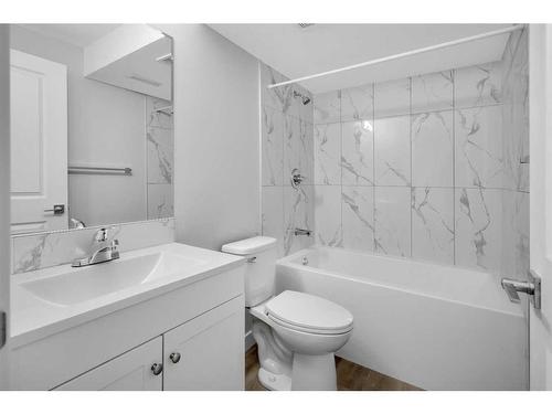 2339 Vista Crescent Ne, Calgary, AB - Indoor Photo Showing Bathroom