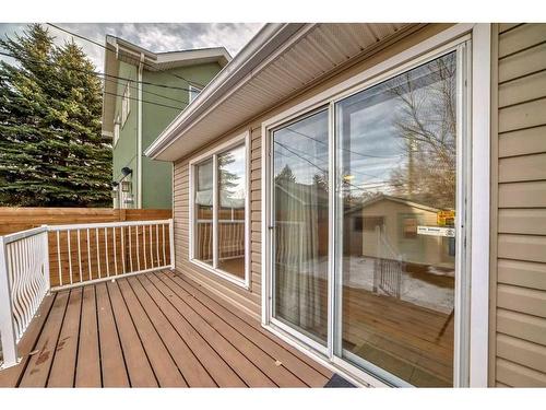 530 9 Avenue Ne, Calgary, AB - Outdoor With Deck Patio Veranda With Exterior