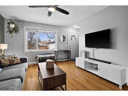 370 Maitland Hill NE Calgary, AB T2A 5V3