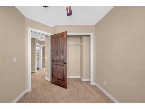 64 Hidden Way Nw, Calgary, AB - Indoor Photo Showing Other Room