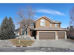 176 Hampshire Grove NW Calgary, AB T3A 5B3