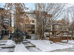 2134 30 Avenue SW Calgary, AB T2T 1R4