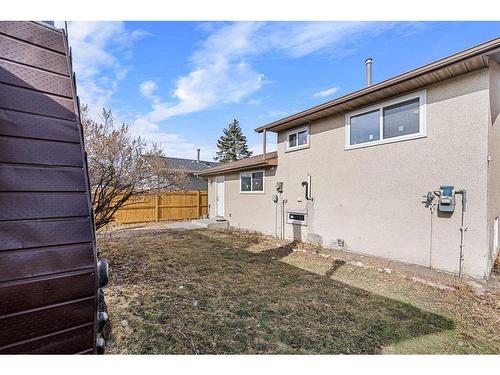 6701 29 Avenue Ne, Calgary, AB - Outdoor With Exterior