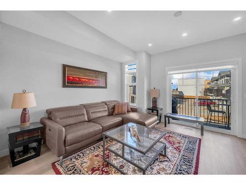 615 Sage Hill Grove Nw, Calgary, AB - Indoor Photo Showing Living Room