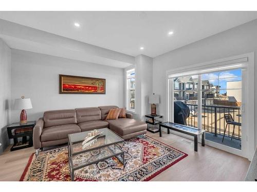 615 Sage Hill Grove Nw, Calgary, AB - Indoor Photo Showing Living Room