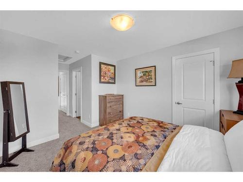 615 Sage Hill Grove Nw, Calgary, AB - Indoor Photo Showing Bedroom