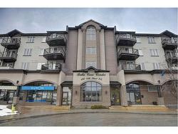 211-1727 54 Street SE Calgary, AB T2A 1B7