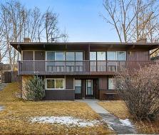 325 44 Avenue NW Calgary, AB T2J 0J5