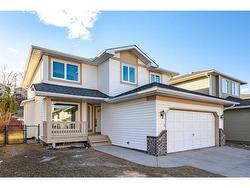 138 Macewan Park Green NW Calgary, AB T3K 4E5