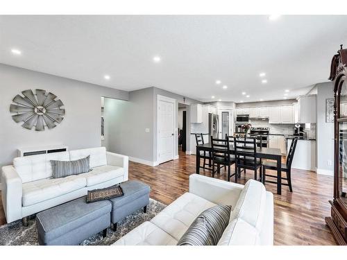 231 Rocky Ridge Close Nw, Calgary, AB - Indoor Photo Showing Living Room