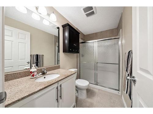 231 Rocky Ridge Close Nw, Calgary, AB - Indoor Photo Showing Bathroom