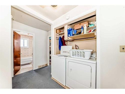 4324 73 Street Nw, Calgary, AB - Indoor Photo Showing Laundry Room