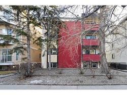 203-1817 11 Avenue SW Calgary, AB T3C 0N7