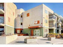 241-69 Springborough Court SW Calgary, AB T3H 5V5