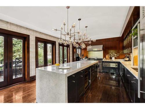 930 Prospect Avenue Sw, Calgary, AB - Indoor Photo Showing Kitchen With Upgraded Kitchen