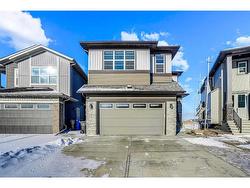 47 Corner Meadows Row NE Calgary, AB T3N 1X9