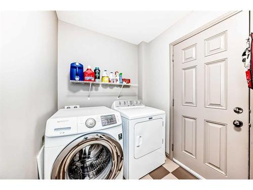 971 Auburn Bay Boulevard Se, Calgary, AB - Indoor Photo Showing Laundry Room