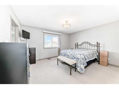 971 Auburn Bay Boulevard Se, Calgary, AB - Indoor Photo Showing Bedroom