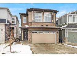 424 Carringvue Place NW Calgary, AB T3P 2A6