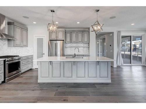 338 Shawnee Boulevard Sw, Calgary, AB - Indoor Photo Showing Kitchen With Stainless Steel Kitchen With Upgraded Kitchen