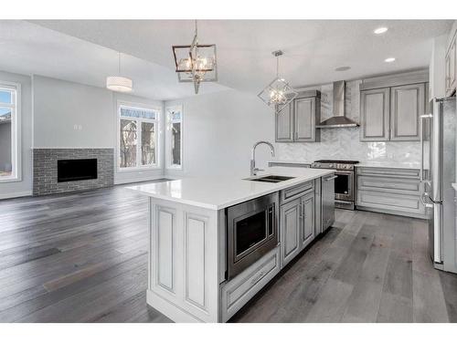 338 Shawnee Boulevard Sw, Calgary, AB - Indoor Photo Showing Kitchen With Stainless Steel Kitchen With Upgraded Kitchen