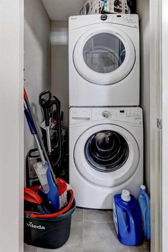 45 Nolanlake Cove Nw, Calgary, AB - Indoor Photo Showing Laundry Room