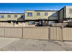 153-3809 45 Street SW Calgary, AB T3E 3H4