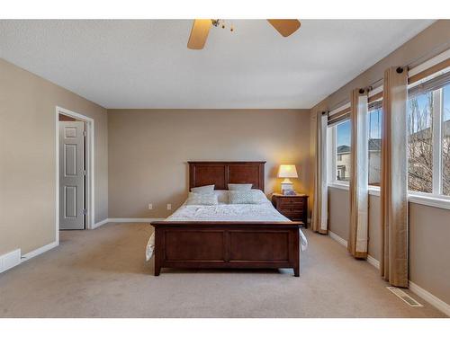 20 Weston Drive Sw, Calgary, AB - Indoor Photo Showing Bedroom