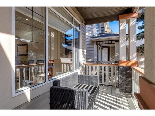 20 Weston Drive Sw, Calgary, AB - Outdoor With Exterior