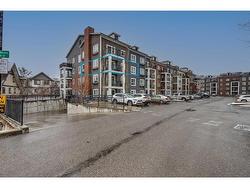 5307-279 Copperpond Common SE Calgary, AB T2Z 1J6