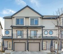 377 Copperpond Landing SE Calgary, AB T2G 1Z6