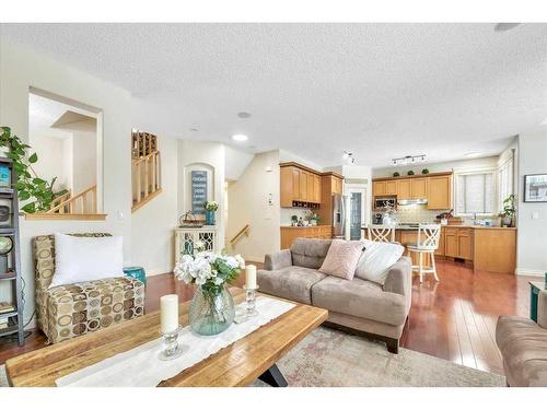 263 Discovery Ridge Boulevard Sw, Calgary, AB - Indoor Photo Showing Living Room