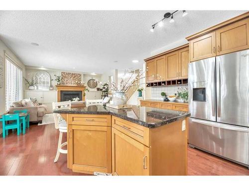 263 Discovery Ridge Boulevard Sw, Calgary, AB - Indoor Photo Showing Kitchen With Stainless Steel Kitchen