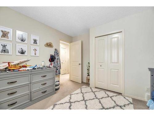 263 Discovery Ridge Boulevard Sw, Calgary, AB - Indoor Photo Showing Other Room