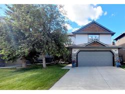 453 Cougar Ridge Drive SW Calgary, AB T3H 5A1