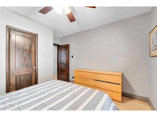 54 St Monica Avenue Se, Calgary, AB - Indoor Photo Showing Bedroom