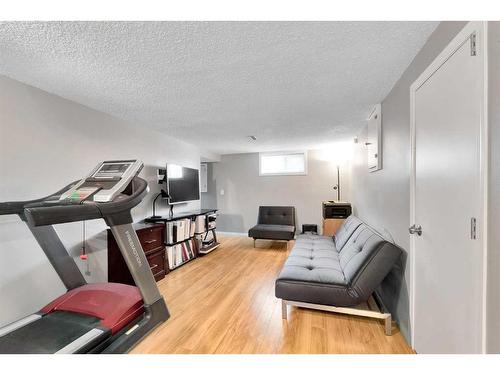 54 St Monica Avenue Se, Calgary, AB - Indoor