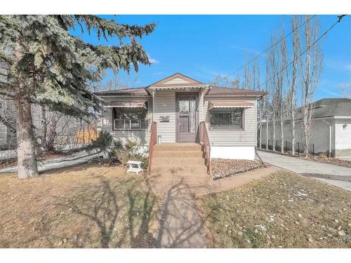 54 St Monica Avenue Se, Calgary, AB - Outdoor