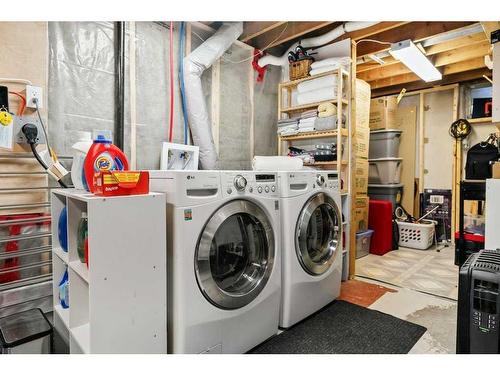 160 Sackville Drive Sw, Calgary, AB - Indoor Photo Showing Laundry Room