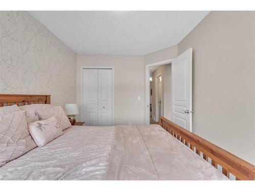 300 Walden Parade Se, Calgary, AB - Indoor Photo Showing Bedroom