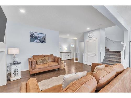 300 Walden Parade Se, Calgary, AB - Indoor Photo Showing Living Room