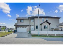 325 Saddlemont Boulevard NE Calgary, AB T3J 0M8