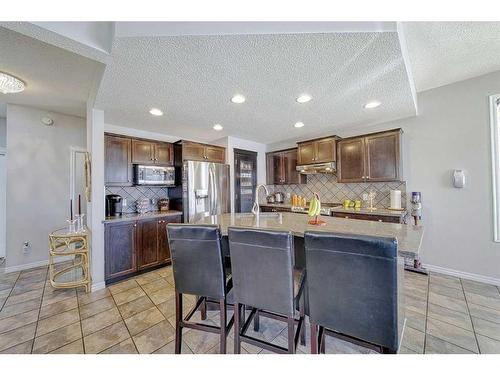 602 Kincora Bay Nw, Calgary, AB - Indoor Photo Showing Kitchen