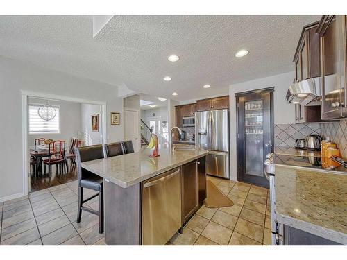 602 Kincora Bay Nw, Calgary, AB - Indoor Photo Showing Kitchen