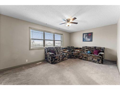 233 Bridlemeadows Common Sw, Calgary, AB - Indoor