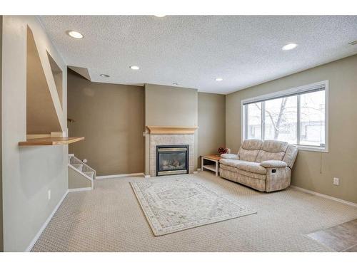 28 Harvest Oak Circle Ne, Calgary, AB - Indoor With Fireplace