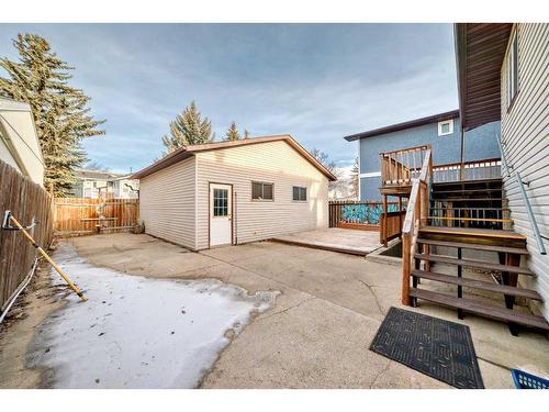 203 Templeton Circle Ne, Calgary, AB - Outdoor With Exterior